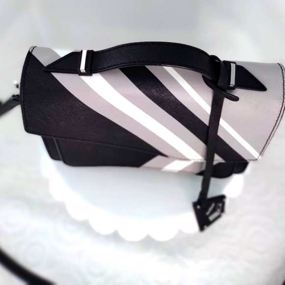 Botkier Leather Purse - Picture 3 of 13